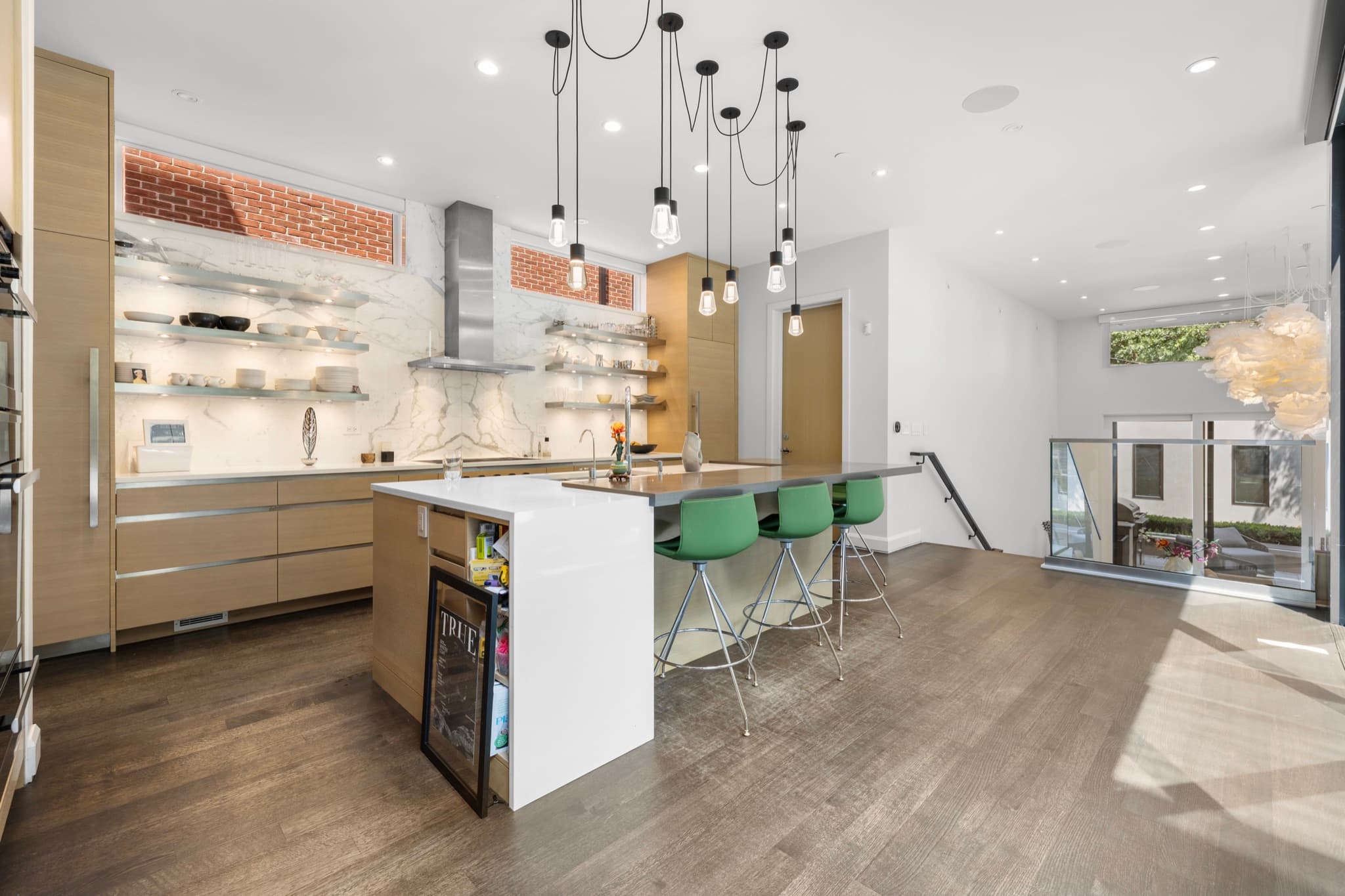 Modern Luxury Home — 5549 S Woodlawn Ave, Kenwood, Chicago — Chicago — photo 11