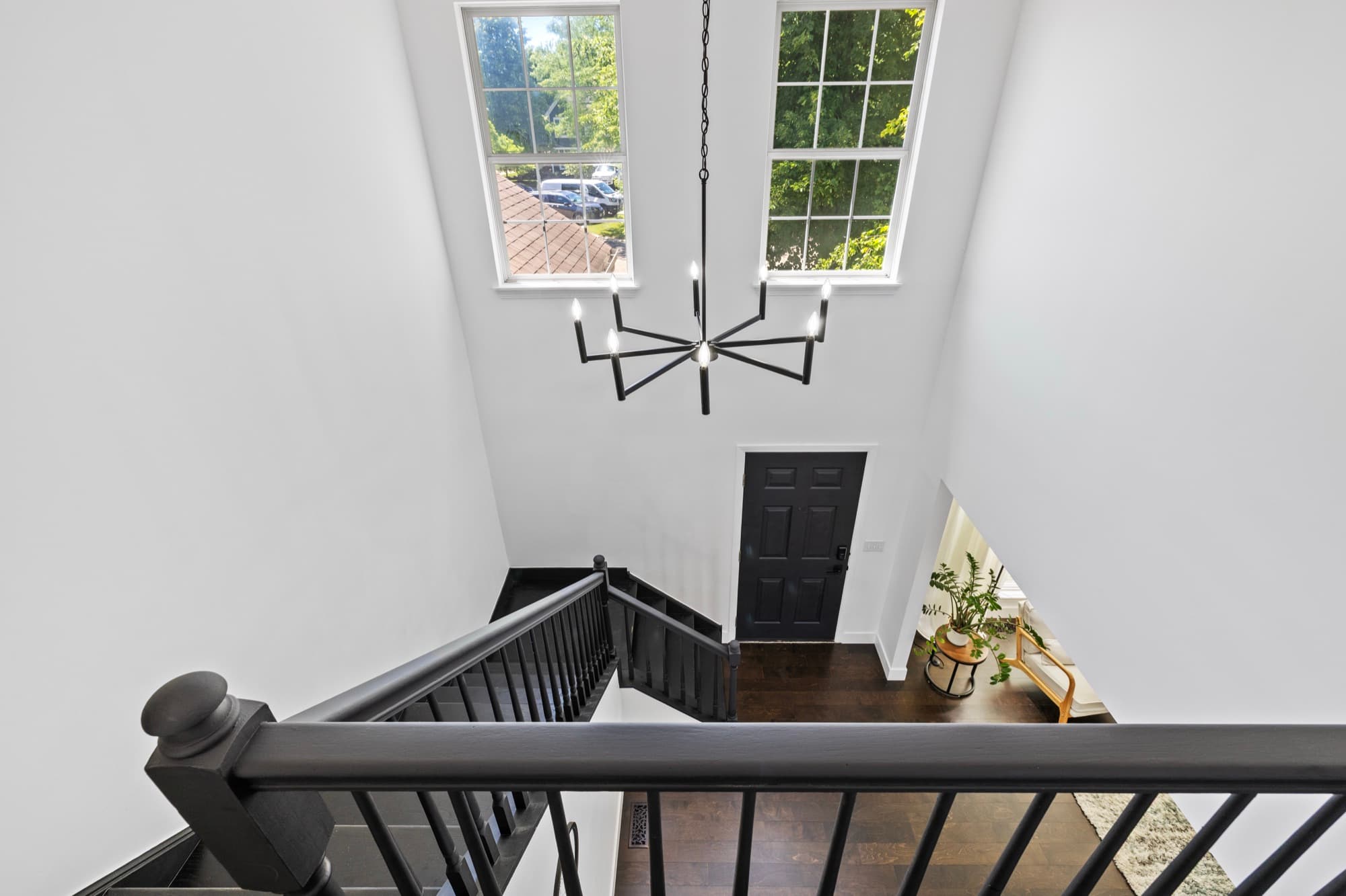 Two-Story Family Home — 2462 Green Valley Ct, Aurora — Aurora — photo 9