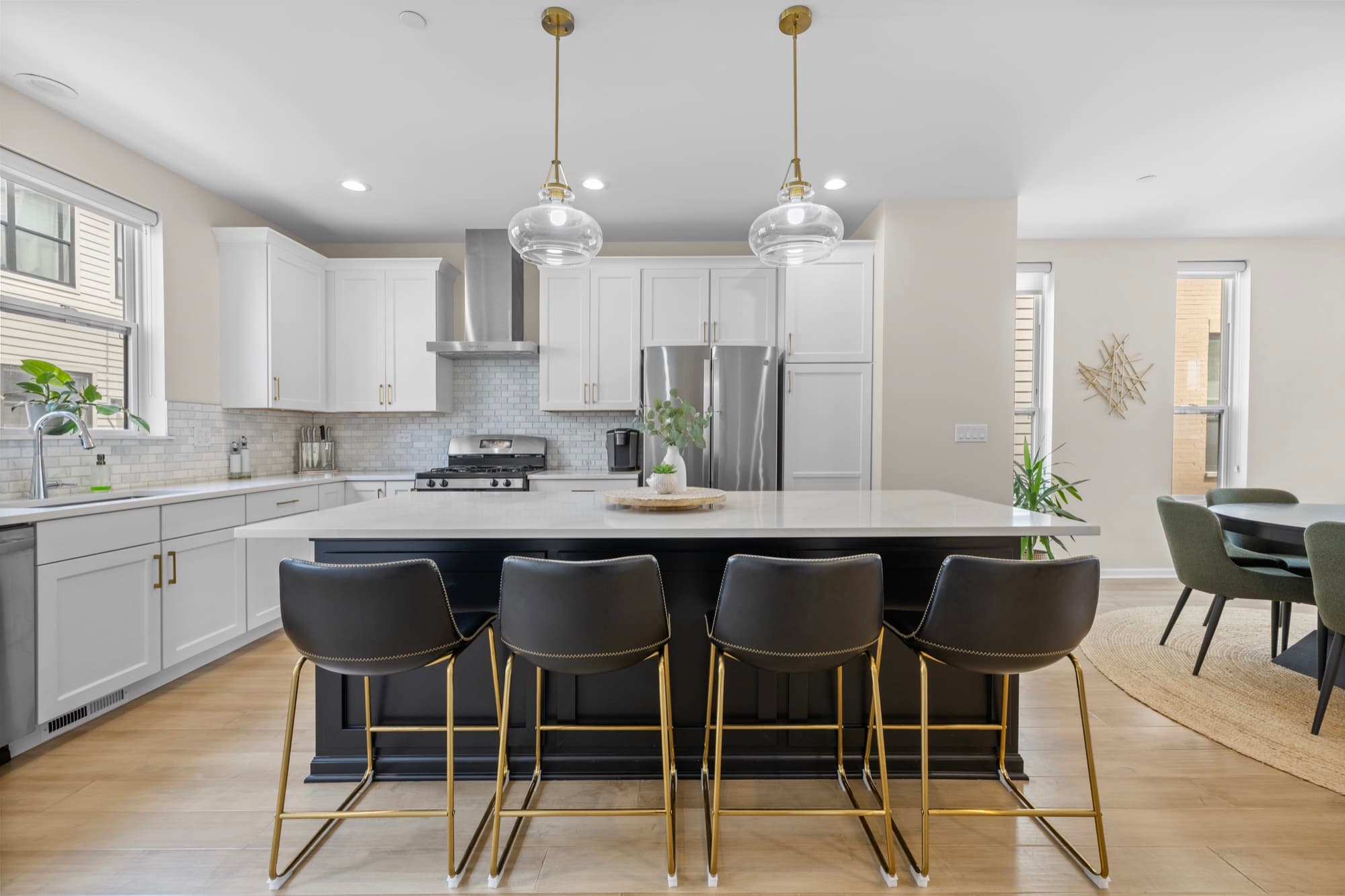 Modern Townhouse — 952 Madison St, Oak Park — Oak Park — photo 2