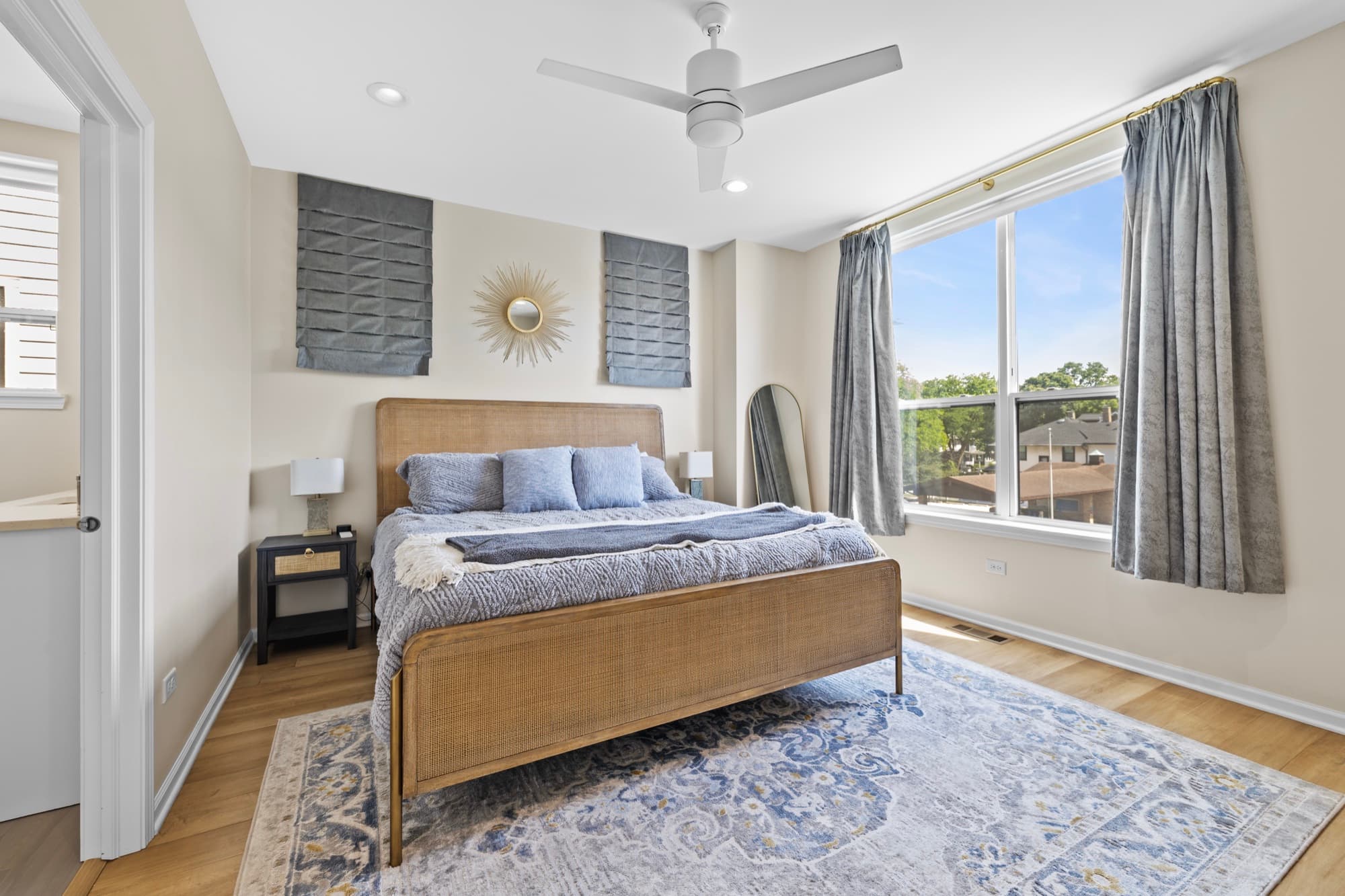 Modern Townhouse — 952 Madison St, Oak Park — Oak Park — photo 12